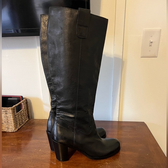 Boemos Italian buttery soft leather tall boots sale size 38 (7.5 US) - Picture 4 of 11